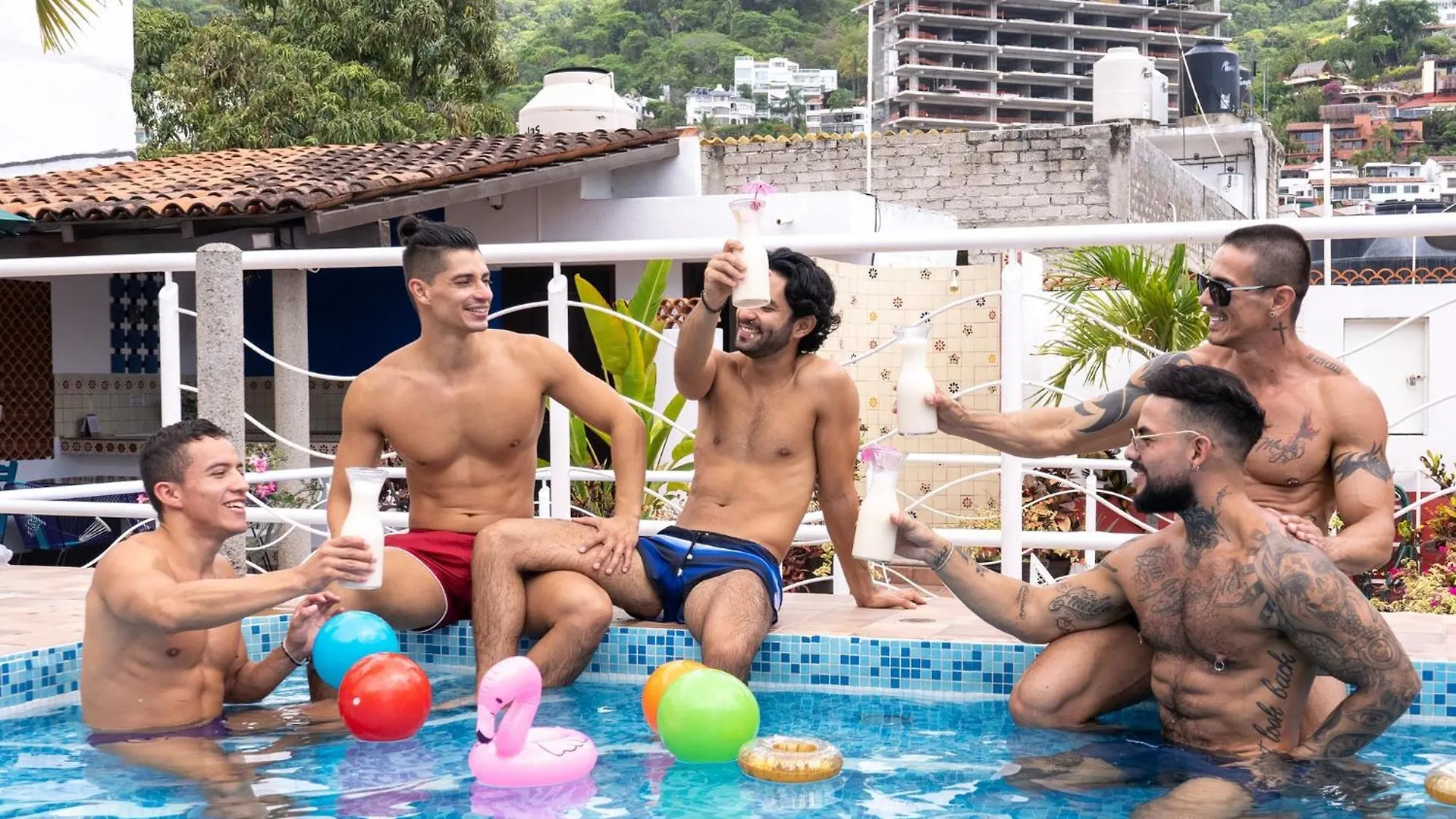 La Iguana Vallarta Lgbt Adults Only - Romantic Zone - Party Clubbing Street Puerto Vallarta