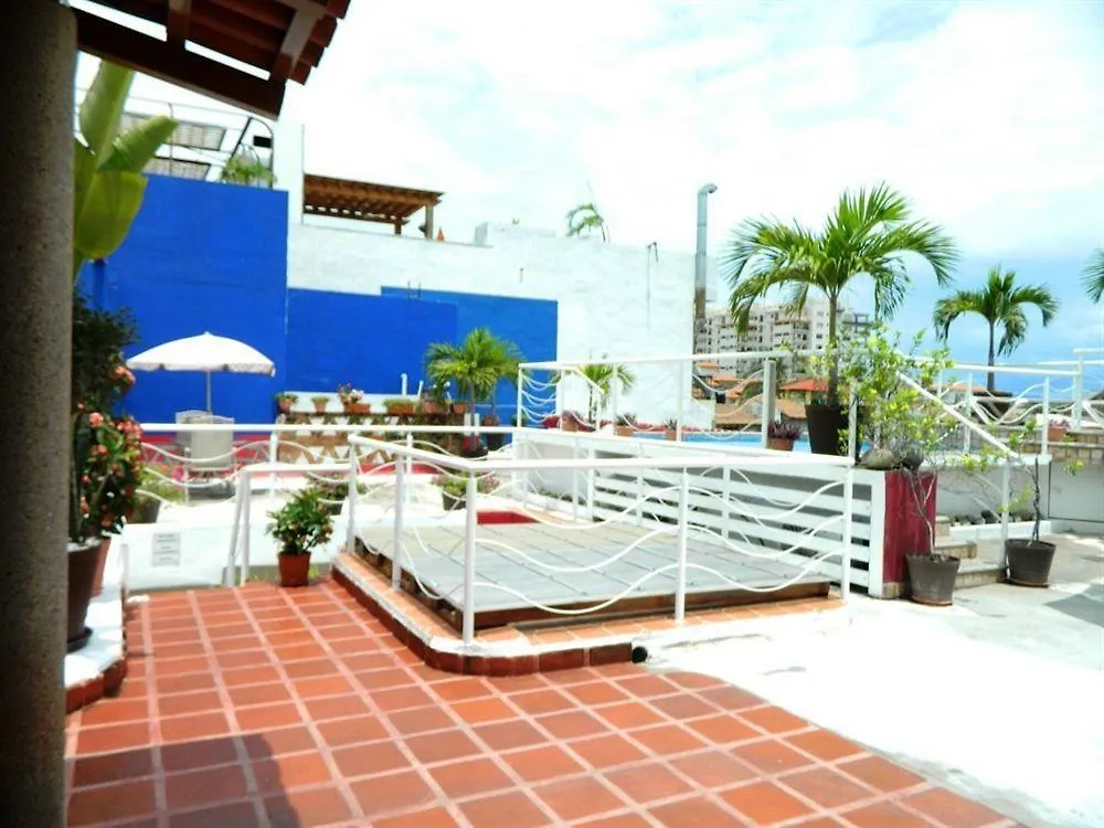 La Iguana Vallarta Lgbt Adults Only - Romantic Zone - Party Clubbing Street Puerto Vallarta 3*,